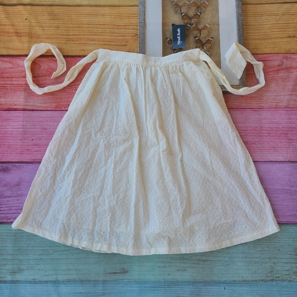 NWT Modcloth White Sash Tie Waist Gathered Eyelet A-line Midi‎ Skirt L